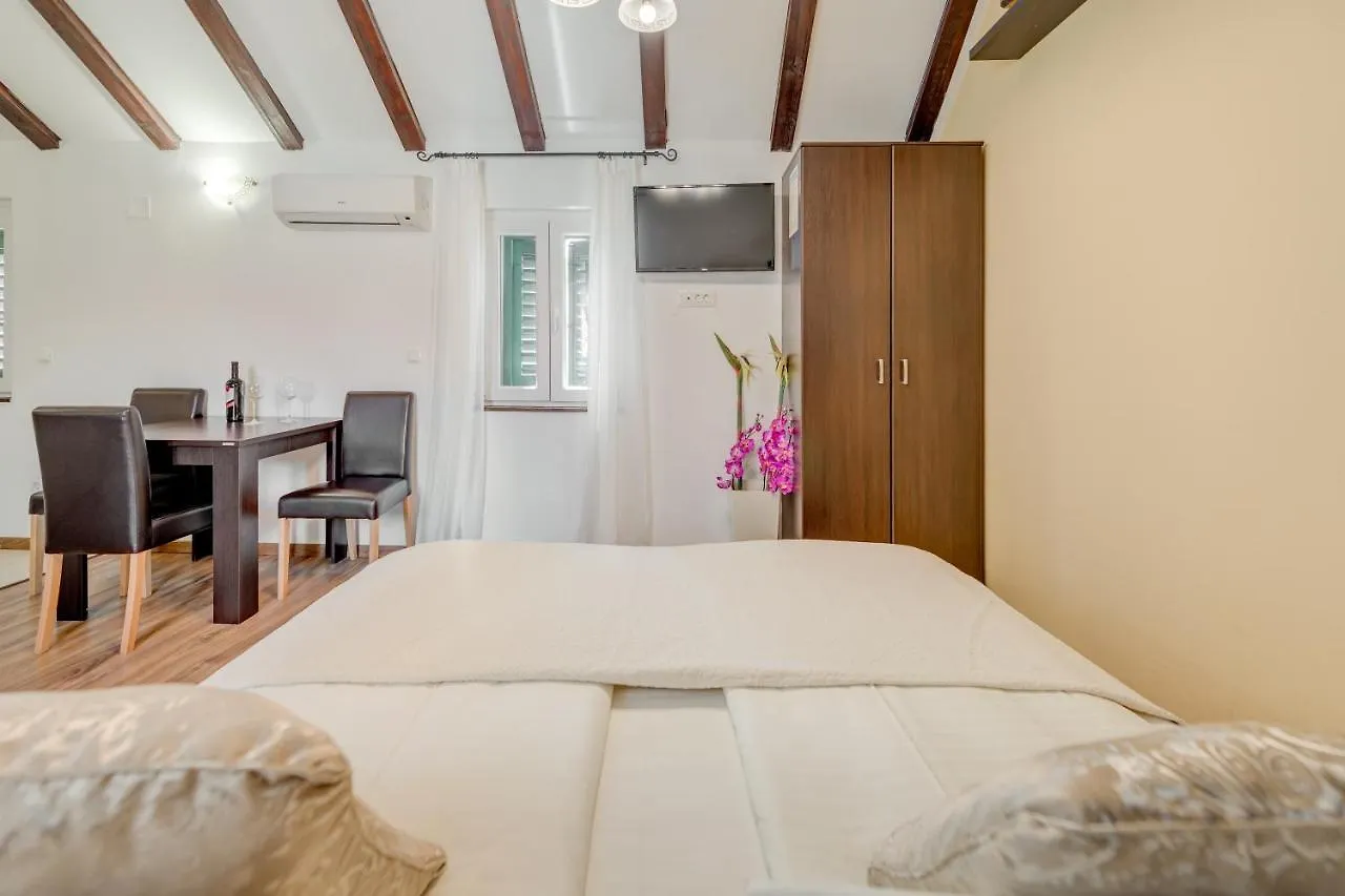Guesthouse Imperator Split Guest house