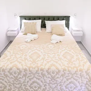 Guest house Luxury And Gold, Split